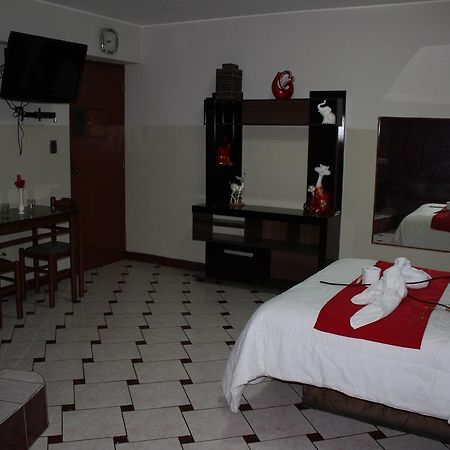 Hotel Tornado Lima Bagian luar foto