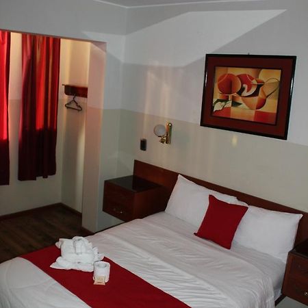 Hotel Tornado Lima Bagian luar foto